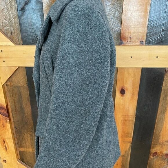 H & M snap front gray jacket, size 2 - Picture 6 of 6